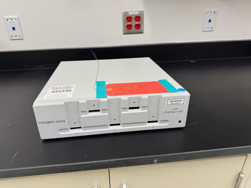 Image of Charles Rover Endosafe nexgen-mcs Endotoxin Tester
